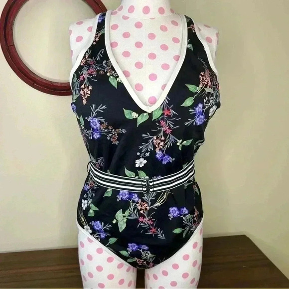 Athleta Other - Athleta Printed Floral Gold Coast One Piece Belted Swimsuit